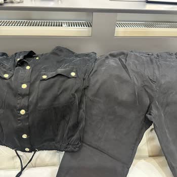 Aldığım Takımın Alt Parçası Rengini Kaybetti, Değişim Taleplerim Reddedildi