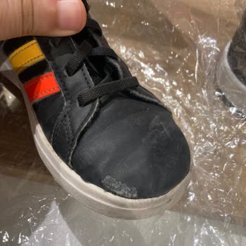 Deichmann Aldığım Üç Ayakkabının Üçü de Arızalı Çıktı, Değişim Süreci Hayal Kırıklığı