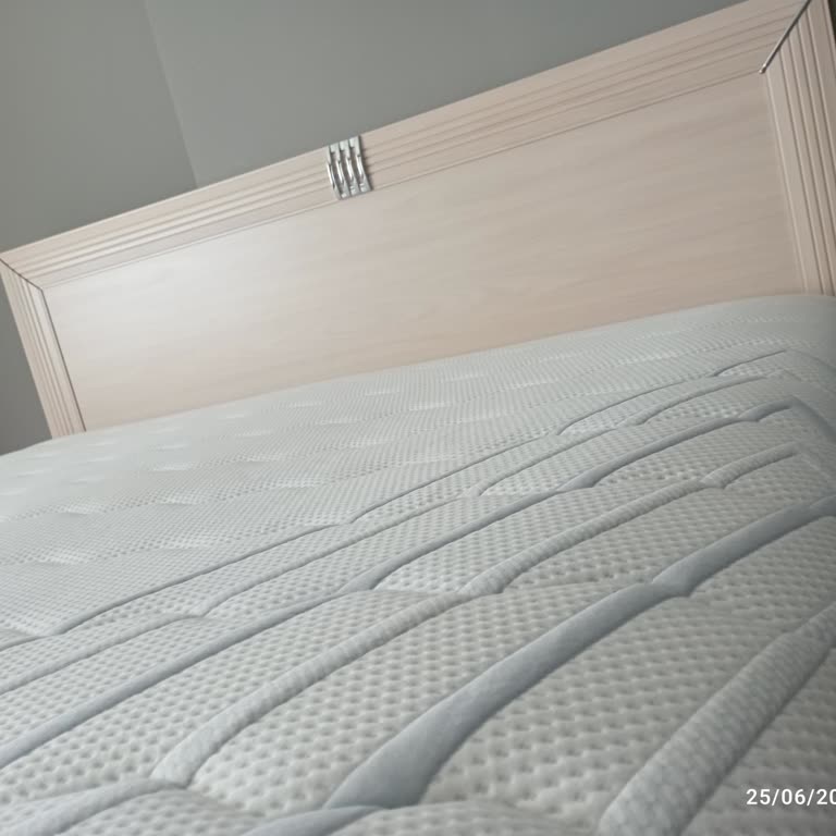 Yatakta Tekrarlayan Çökme Ve Servis İletişim Sorunu