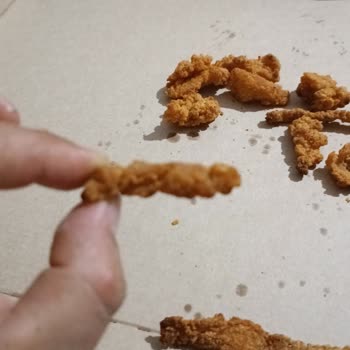 Domino's Pizza Siparişte Sürekli Eksik ve Kalitesiz Tavuk Parçası Gönderilmesi