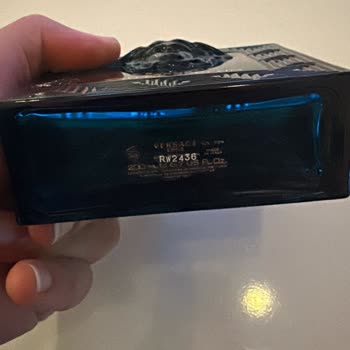 Boynerden Alınan Versace Eros Parfümde Kalıcılık Sorunu Ve Olumsuz Dönüş