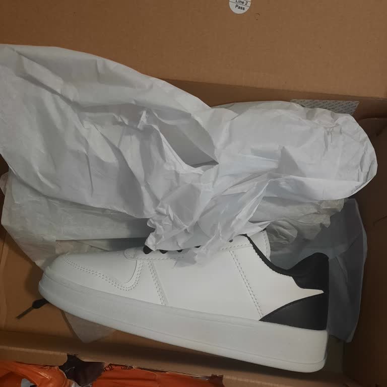 Hepsiburada Yanlış Ürün ve Hatalı Değişim Süreci: Doğru Ayakkabımı İstiyorum!