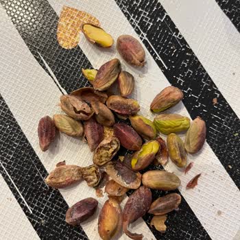 Carrefour'dan Satın Alınan Siirt Fıstığının Bayat Ve Kalitesiz Çıkması