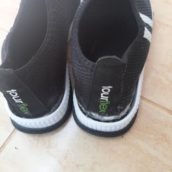 Üç Kez Giyilen Ayakkabı Parçalandı, İade Yapılmıyor!