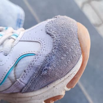 Kısa Sürede Deforme Olan Ayakkabı İçin Üretim Hatası İddiası Ve Destek Eksikliği