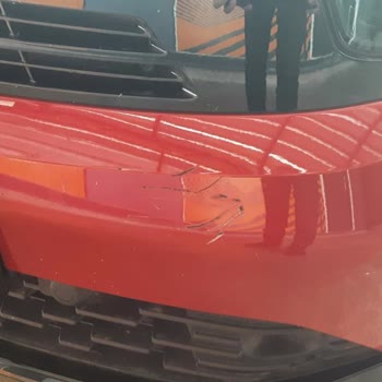 Sixt Rent A Car'dan Bilgi Dışı Yüksek Hasar Ücreti Ve Yetersiz İletişim