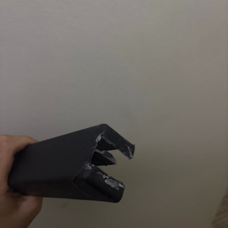 Yeni Aldığım Kumtel Vantilatörün Ayağı Hemen Kırıldı