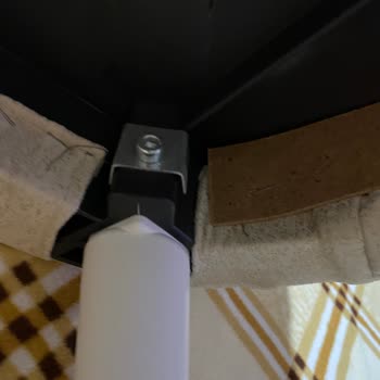 Modalife Mobilya Sandalye Takımı Sürekli Kırılıyor, Müşteri Mağduriyeti Giderilmiyor