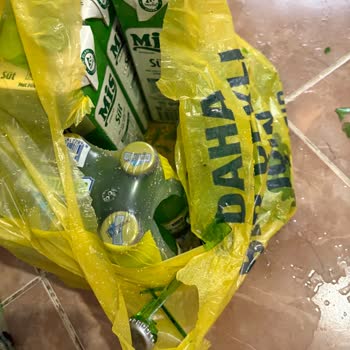 Siparişte Eksik Ve Tehlikeli Ürün Teslimatı Yüzümüze Patlayan Soda Şişeleri