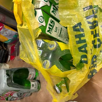 Siparişte Eksik Ve Tehlikeli Ürün Teslimatı Yüzümüze Patlayan Soda Şişeleri