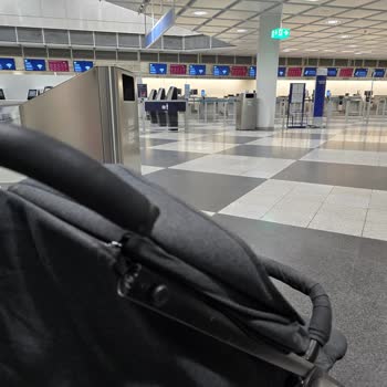 Sunexpress Uçuşunda Kırılan Bebek Arabası İçin Destek Alamadım Ve Tazminat Reddedildi