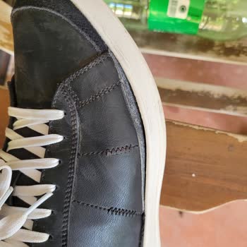 Skechers Ayakkabıda Kısa Sürede Beklenmedik Kalite Sorunu