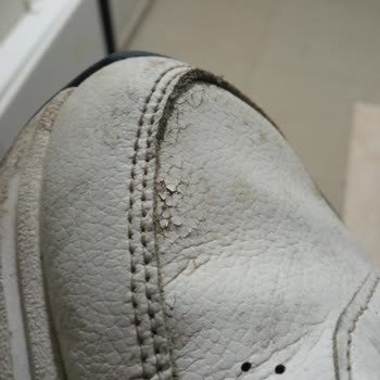 Adidas Ayakkabıda Kısa Sürede Çatlaklar Ve İade Sürecinde Trendyol İle Koray Spor Mağduriyeti