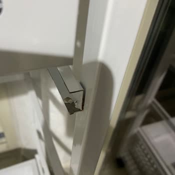 Aldığım Metal Çekmecenin Boyası 6 Ayda Soyuldu, Firma Destek Vermedi