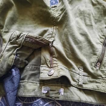 Sipariş Verdiğim Pantolonlar Yerine Eski Ve Kullanılmış Ürünler Gönderildi