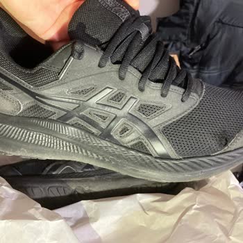 Kısa Sürede Yıpranan Ayakkabılara Firma İlgisizliği