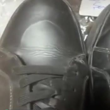 Calvin Klein Ayakkabı Sıkıntısı!
