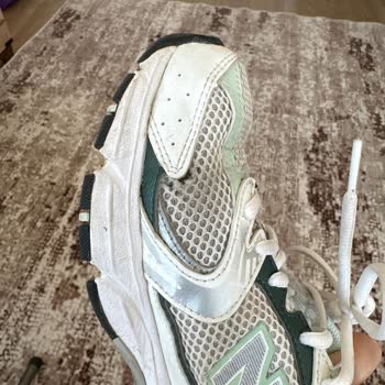 Beymen'den Alınan New Balance Ayakkabıda Açılma Sorunu Ve Garanti Reddi