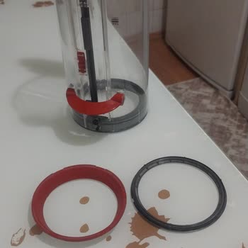 My Dyson V15 Red Gasket Fell Out, Won't Reattach