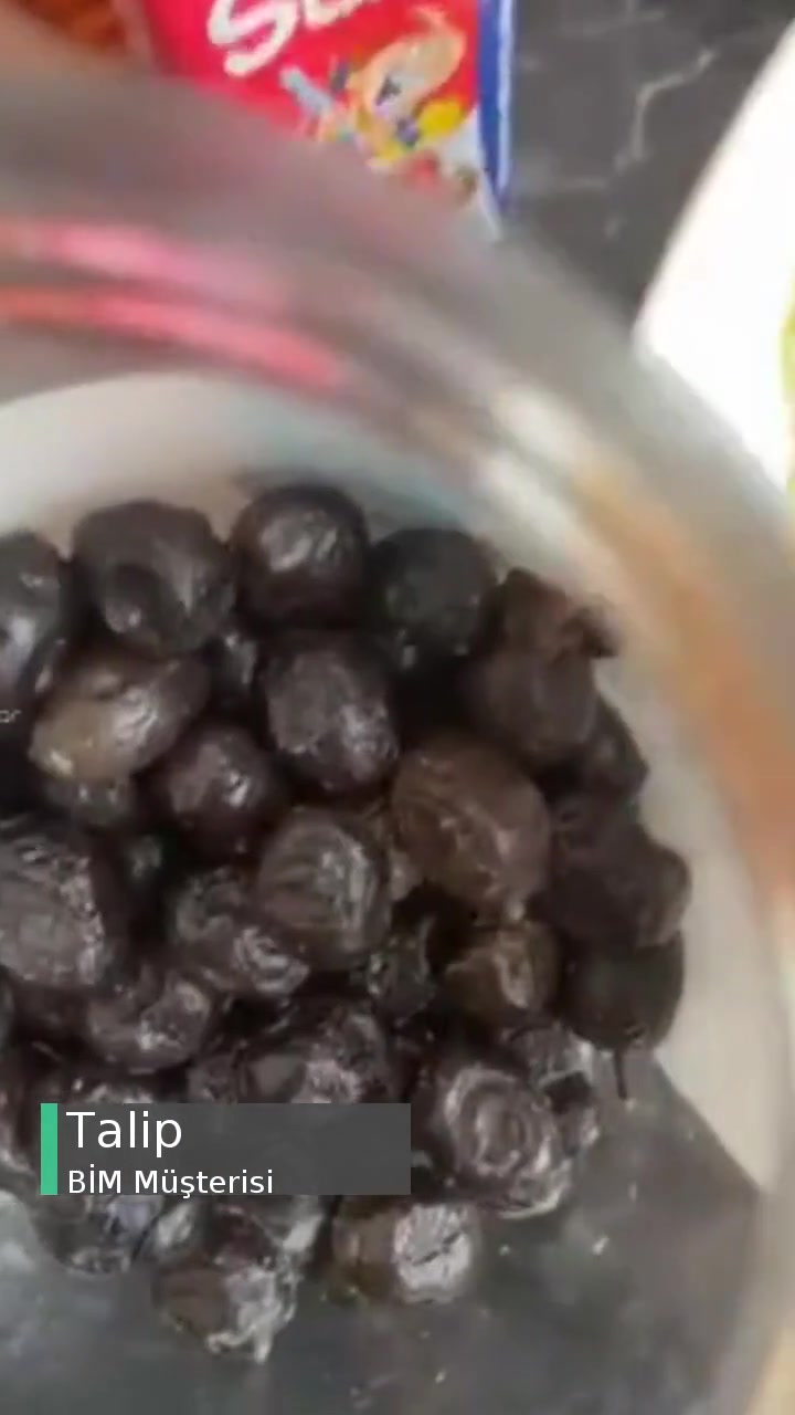 BİM Zeytini Küflü Çıktı! videonun kapak resmi