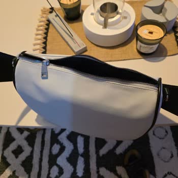 Nine West Çantamın Fermuarı Kısa Sürede Bozuldu Mağaza Ve Destek Yok