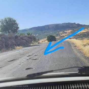 Karayolları Genel Müdürlüğü Yıllardır Bozuk Yol Araçlara Zarar Veriyor Çözüm Bekliyoruz