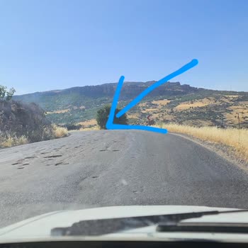 Karayolları Genel Müdürlüğü Yıllardır Bozuk Yol Araçlara Zarar Veriyor Çözüm Bekliyoruz