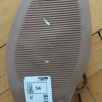 Outlet Mağazasından Aldığım Ayakkabıda Kusur Ve Değişim Sorunu