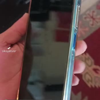 Reeder Bozuk Telefon Satıyorlar!