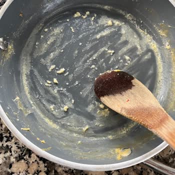 Karaca Züccaciye Tava Mağduriyeti