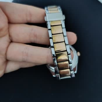 Kısa Sürede Kararan Saat Ve Garanti Kapsamı Dışında Bırakılması Nedeniyle Mağduriyet