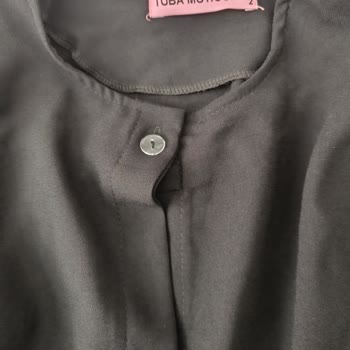 Aldığım Ürün Görselden Farklı Ve İade Kabul Edilmiyor!