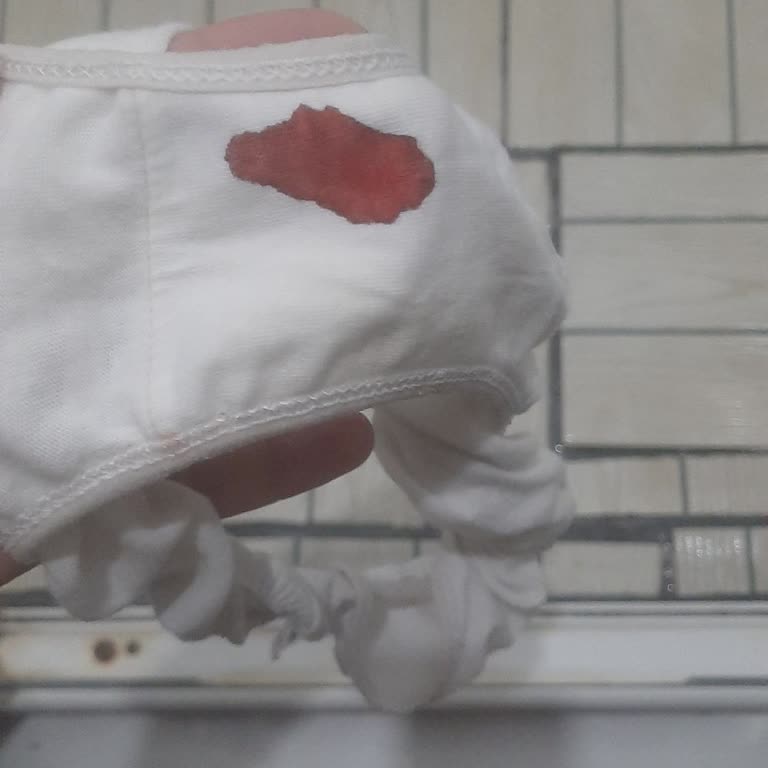 Sızdırmaz Denilen Ped Tamamen Taştı, Hayal Kırıklığına Uğradım