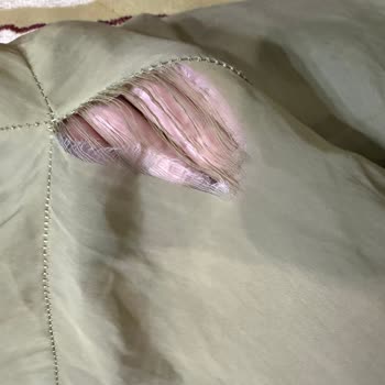 Yeni Alınan Takım Elbisenin Kumaşı İlk Giyişte Parçalandı, Muhatap Bulamıyorum