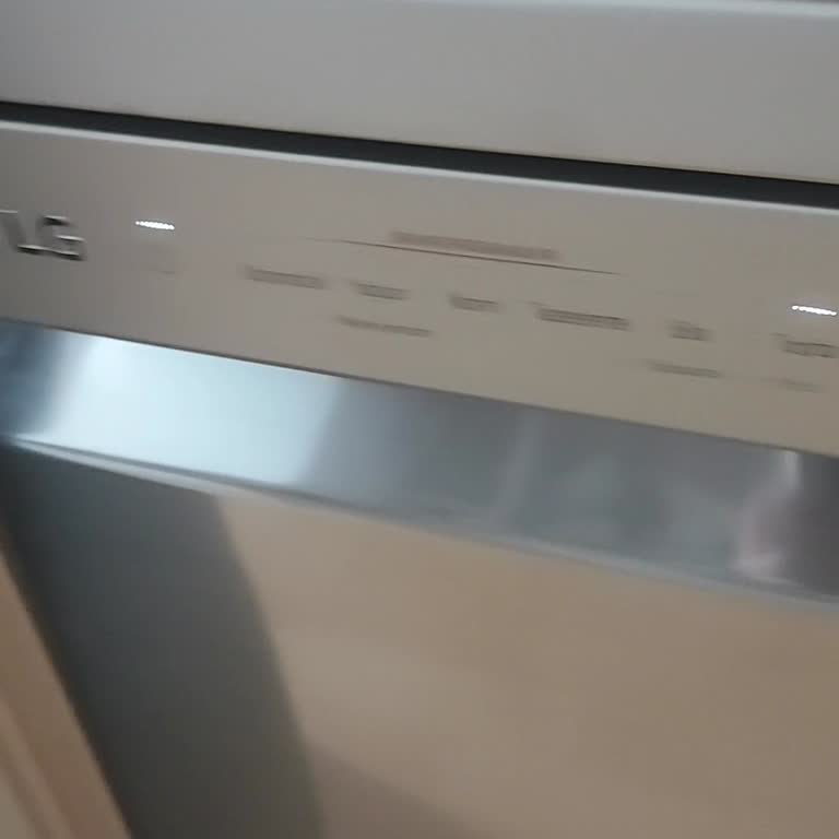 Yeni Değiştirilen LG Bulaşık Makinesi Kısa Sürede Tekrar Arızalandı, Yüksek Tamir Ücreti Talep Edildi