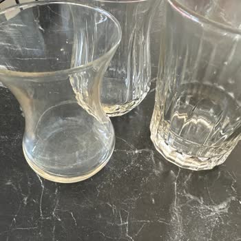 Bardaklarımda Sarı İz Ve Yetersiz Temizlik Sorunu