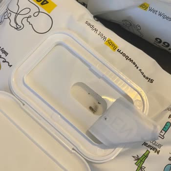 Küflü Islak Mendiller Çocuğumun Sağlığını Tehlikeye Attı