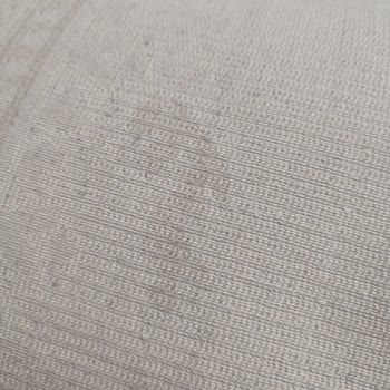 Kaba Üslup Ve Sorumsuzluk: Halı Değişiminde Hayal Kırıklığı