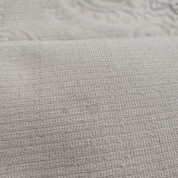 Kaba Üslup Ve Sorumsuzluk: Halı Değişiminde Hayal Kırıklığı