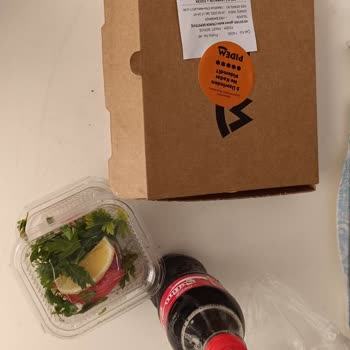 Açık Paket Ve Eksik Lahmacunla Hayal Kırıklığı