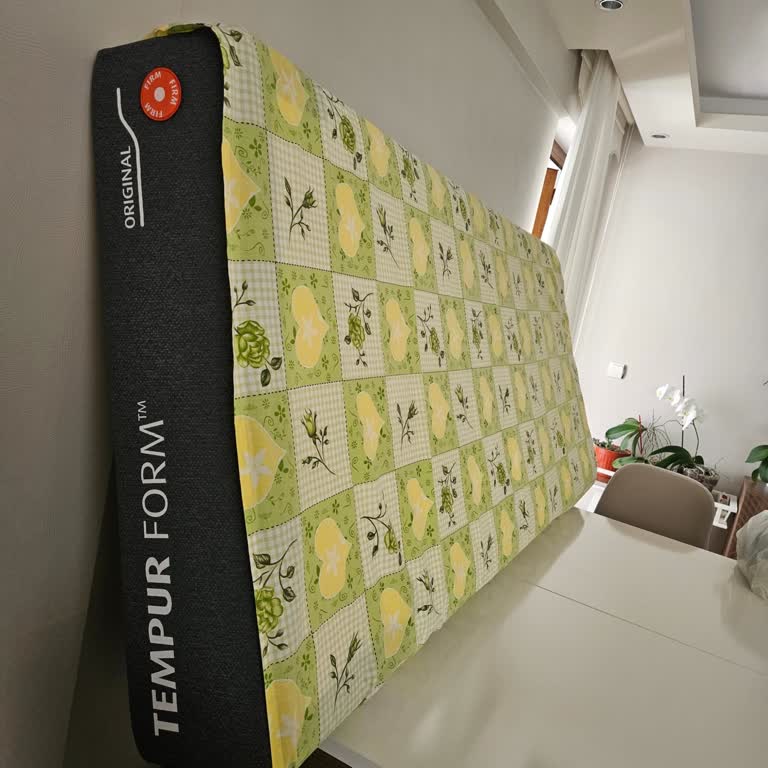 Yatsan Kimyasal Koku Yayan Yatak Ve İlgisiz Firma Mağduriyeti