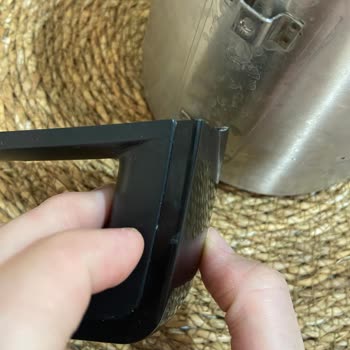 Arçelik Çay Makinesi Demlik Kulpu Koptu Yanık Oluştu