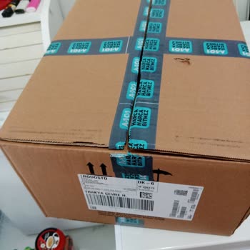 Açık Ambalajda Bozuk Kulaklık Ve İlgisiz Müşteri Hizmeti Mağduriyeti