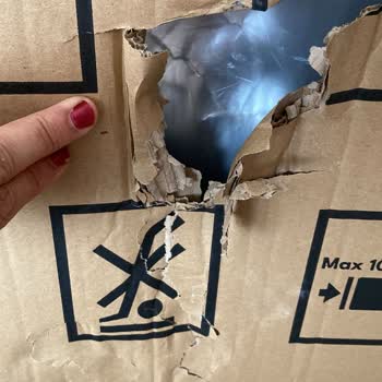 Buzdolabı Hasarlı Ve Yanlış Geldi, İade Süreci Mağduriyet Yaratıyor