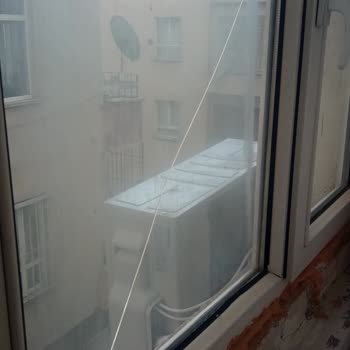 Klimanın Montajı Sırasında Camım Kırıldı, Sorumluluk Alınmıyor Ve Geri Dönüş Yapılmıyor