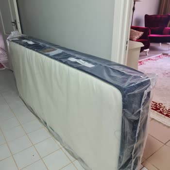 Açılmamış Yatağın Değişimi İçin Mağazada Yaşanan İletişim Eksikliği