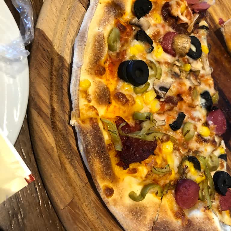 Soğuk Yemekler Ve Geç Servis Deneyimi