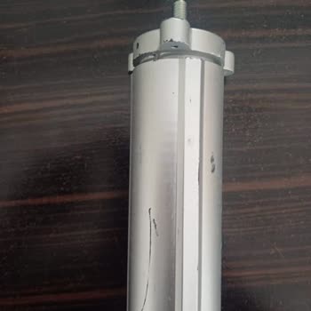 Aldığım Koltukta Sünger Ve Ayak Sorunu, Kimse Yardımcı Olmuyor