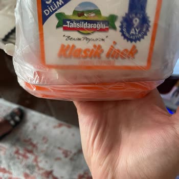 Bozuk Peynir İadesi Reddi Ve Çözüm Sunulmaması