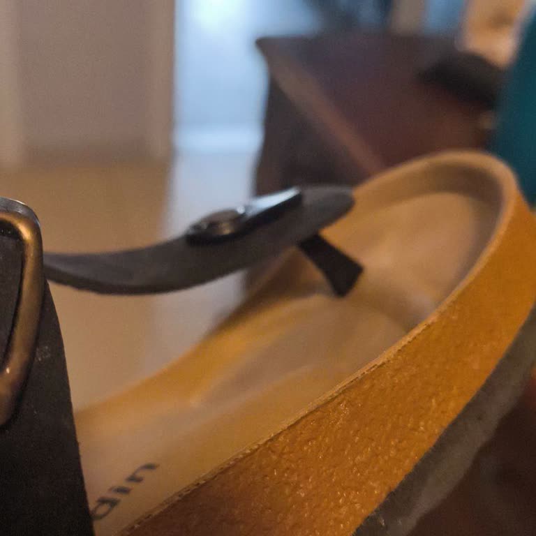 Aldığım Terlikler Yaraya Sebep Oldu, İade Kabul Edilmedi